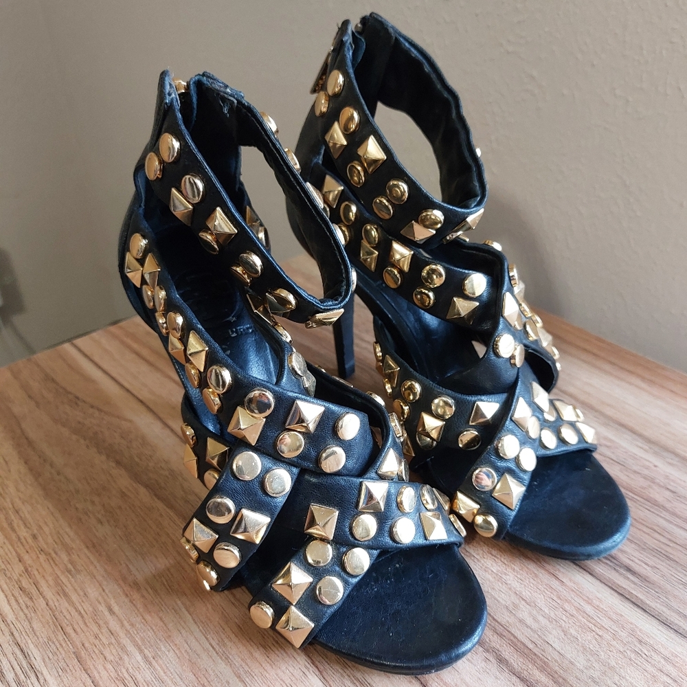 Tory Burch Stud High Heel Black Lambskin size 5.5